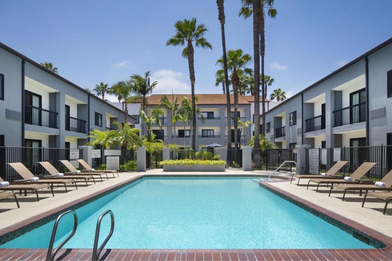 Courtyard By Marriott Los Angeles Hacienda Heights Orange County Экстерьер фото